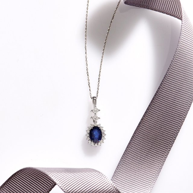 1.94 Karat Safir Taşlı Pırlanta Kolye