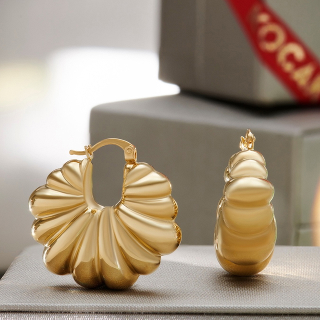 14 Ayar Cosmos Tasarım Altın Küpe