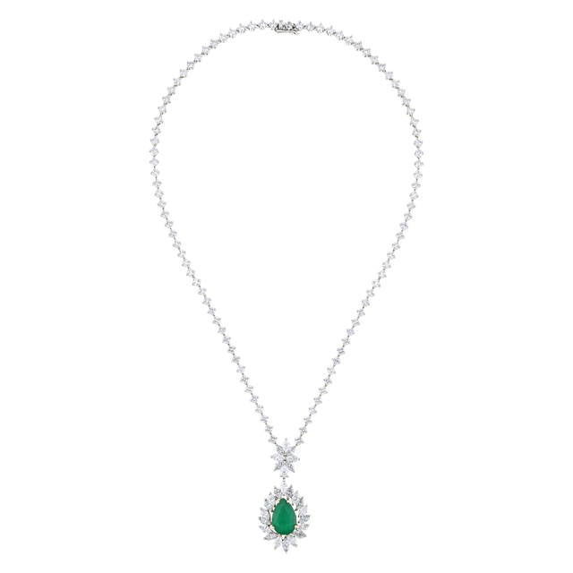 16.02 Karat Zümrüt Pırlanta Anturaj Kolye