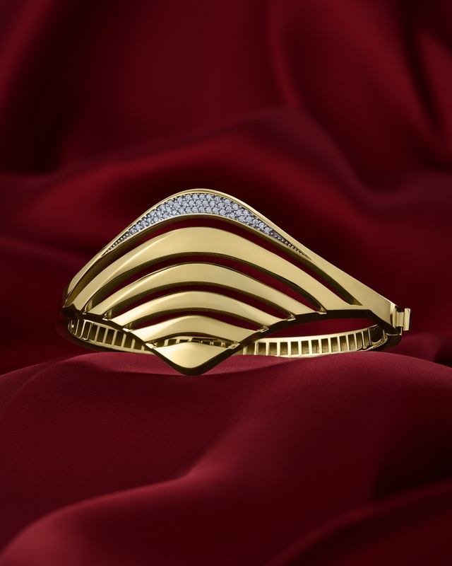 14 Ayar Fiyort Tasarım Kelepçe Altın Bileklik